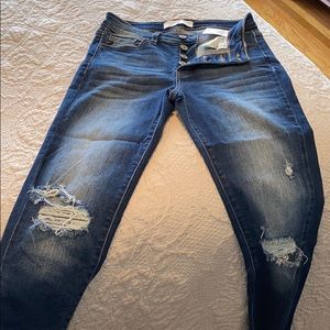 KanCan distressed jeans